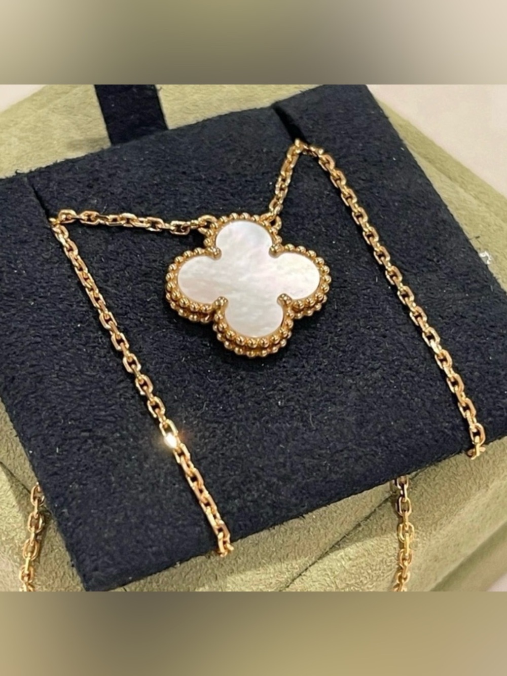 Van Cleef & Arpels Vintage Alhambra Pendant Necklace 18K YG Mother of Pearl MOP